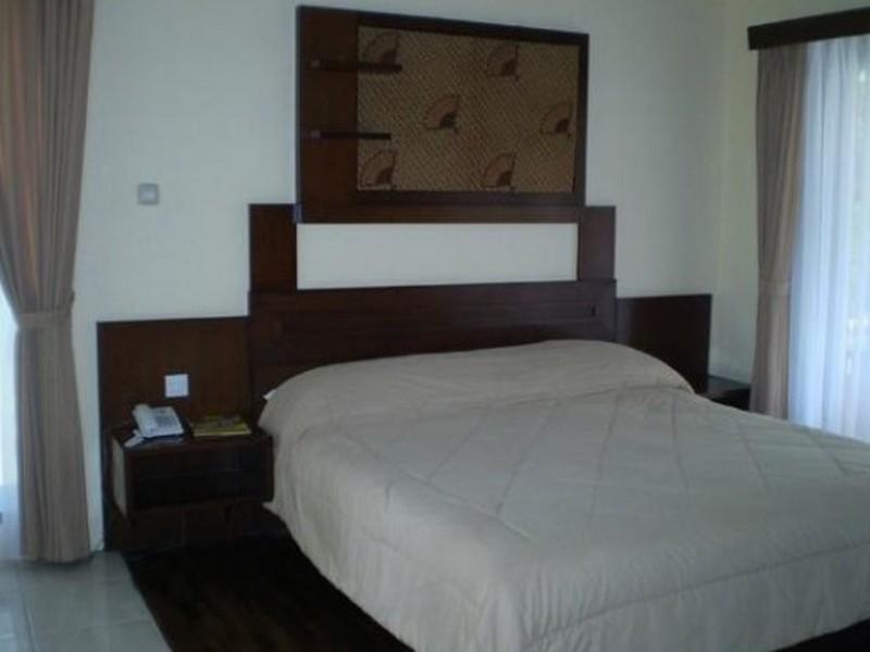 Sindang Reret Cikole Hotel Cicadas Екстериор снимка